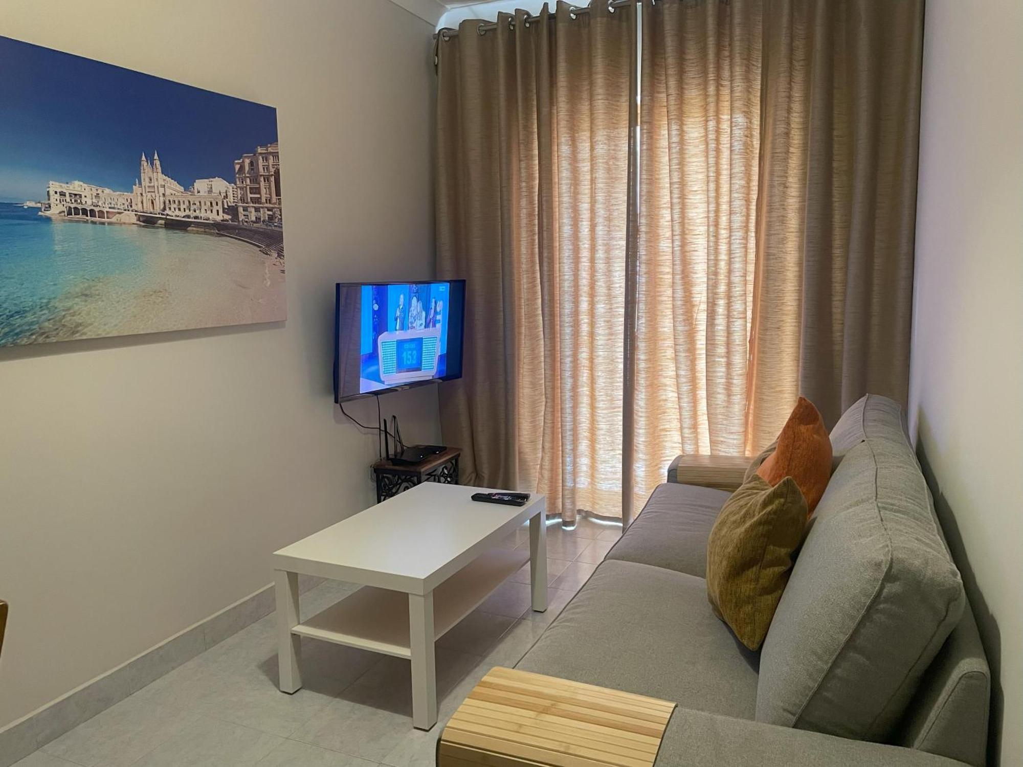 City Center Apartments Mellieha Luaran gambar